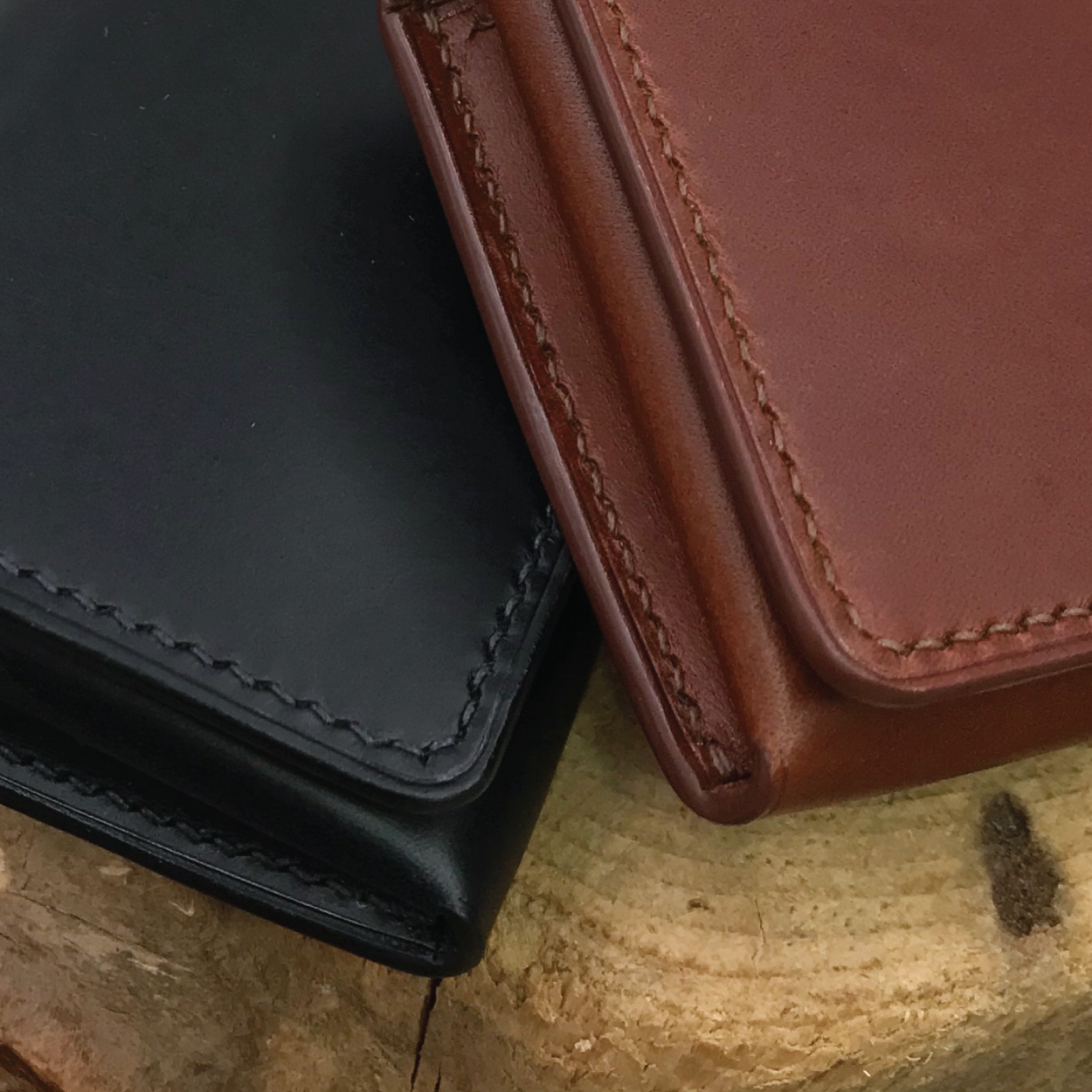 Buttero Leather | Magnetic Snap Business Name Card Case | 植鞣牛皮系列 | 磁扣開關卡片盒