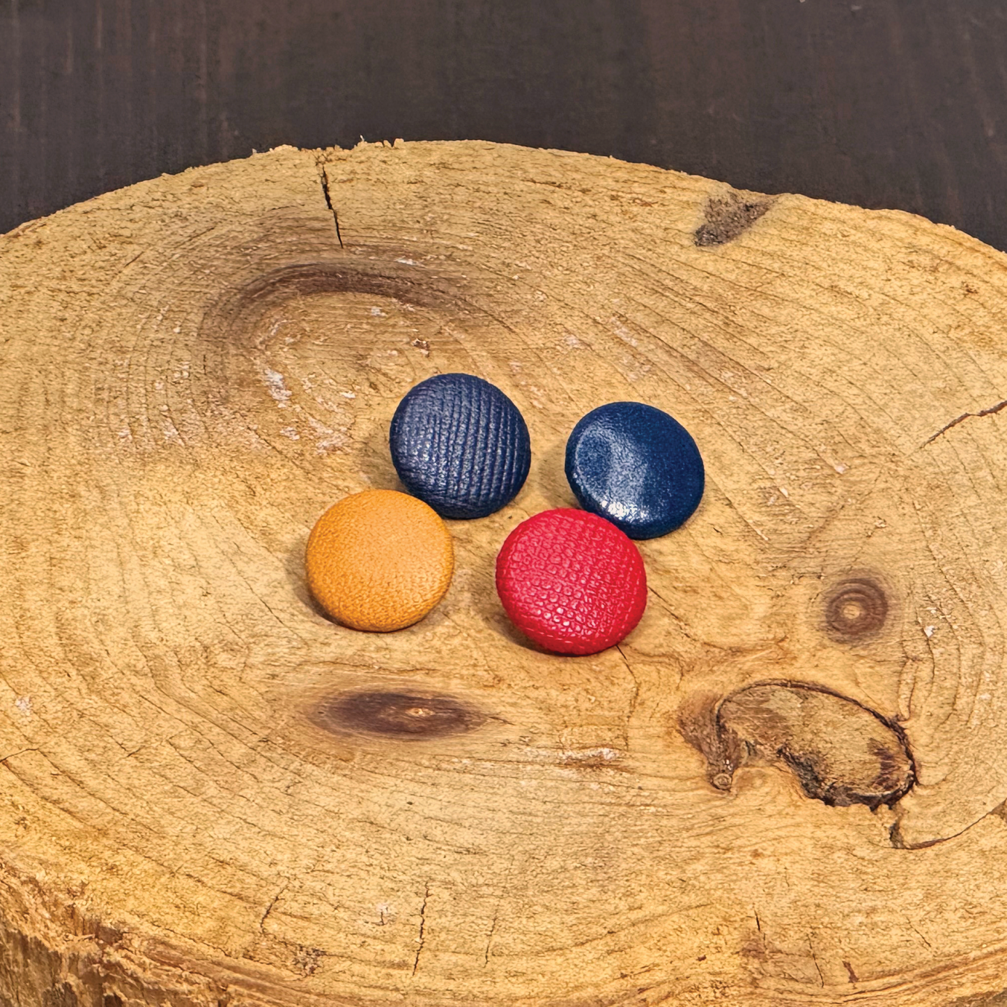 Add-on | Leather Wrapped Button | 附加服務 | 皮革包裹鈕扣