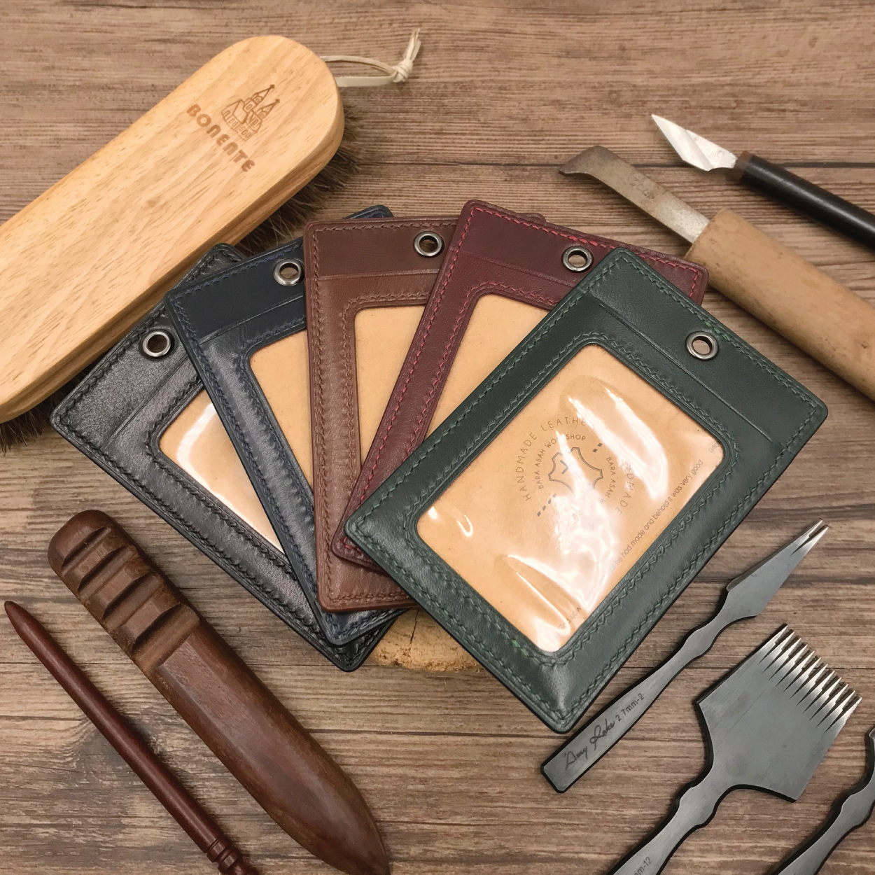 Calf Leather | ID Cardholder with Lanyard | Vertical, Horizontal Style | 小牛皮系列 | 掛頸職員卡套 | 直款橫款